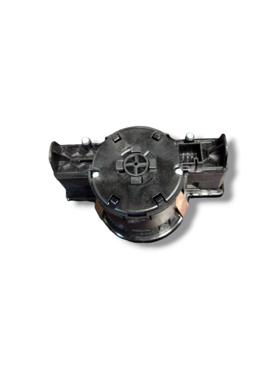Interruttore / Comando luci Mercedes - Benz Classe B w246 ( 2012 - 2018 )cod.A2469050851 - F&P CRASH SRLS - Ricambi Usati