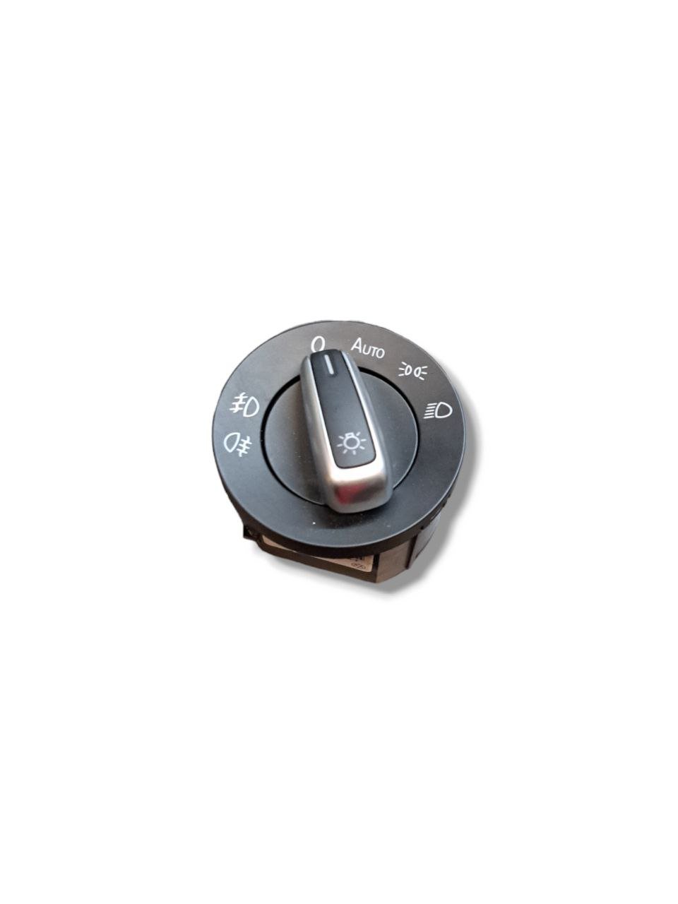 Interruttore Comando Luci Volkswagen Up (2020) COD:3C8941431C - F&P CRASH SRLS - Ricambi Usati
