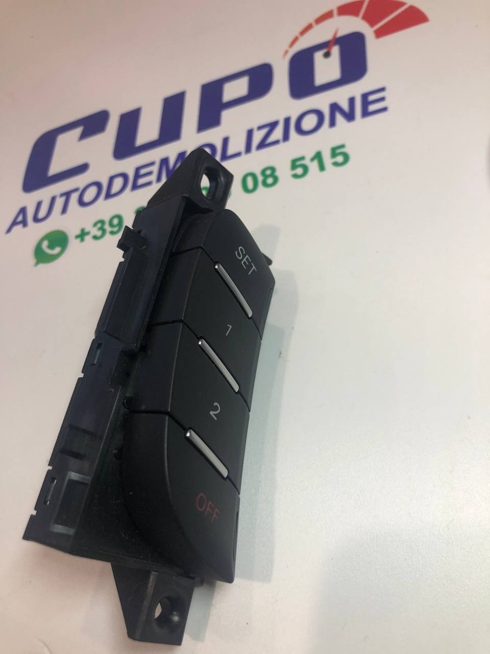 Interruttore di assetto Sedile AUDI ant. Sx a7 4g8959770.5pr - F&P CRASH SRLS - Ricambi Usati