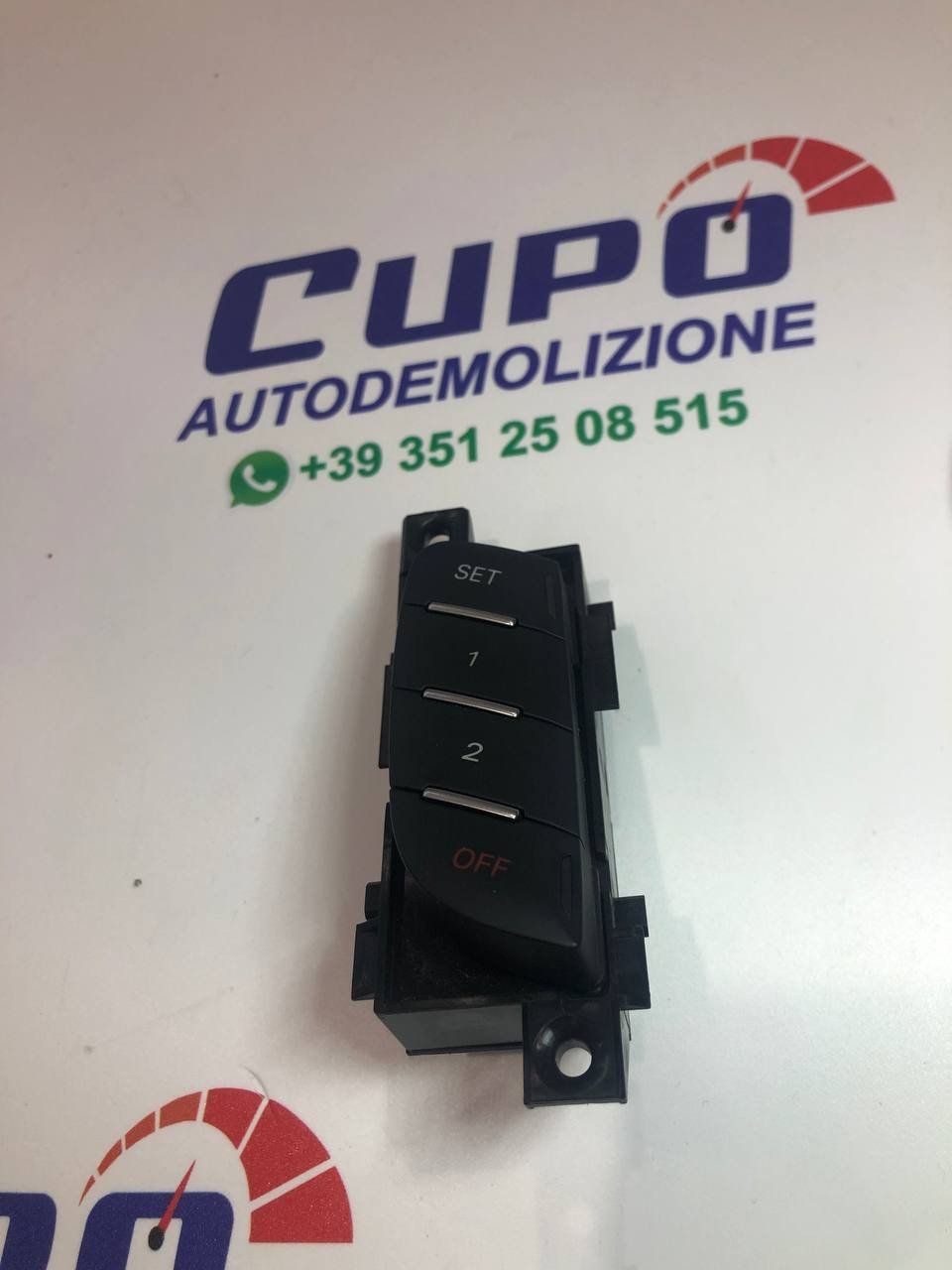 Interruttore di assetto Sedile AUDI ant. Sx a7 4g8959770.5pr - F&P CRASH SRLS - Ricambi Usati