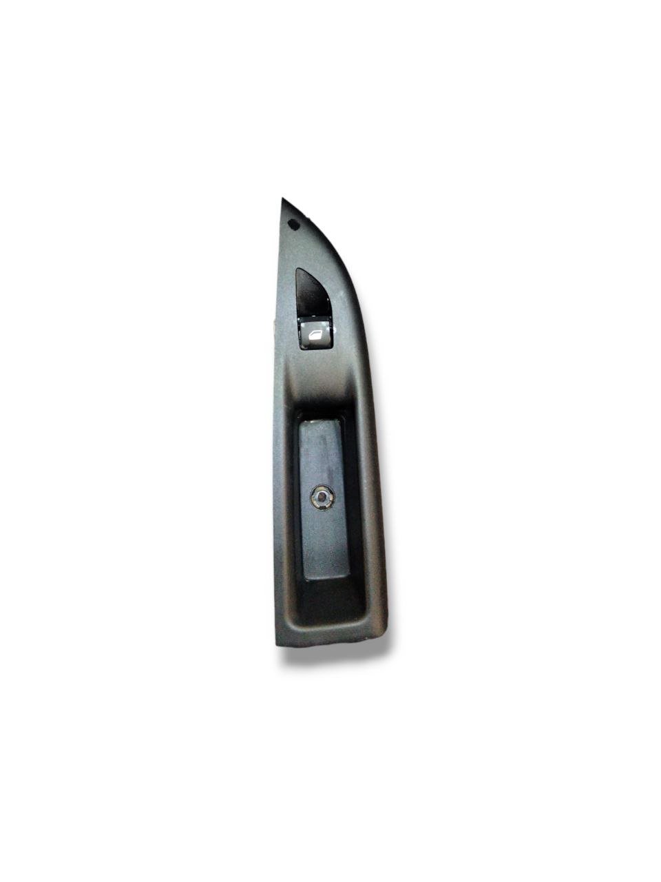 Switch / Window Lift Button rear left (sx) Opel Mokka B (2020>) code.9835154080 - F&amp;P CRASH SRLS - Used Parts