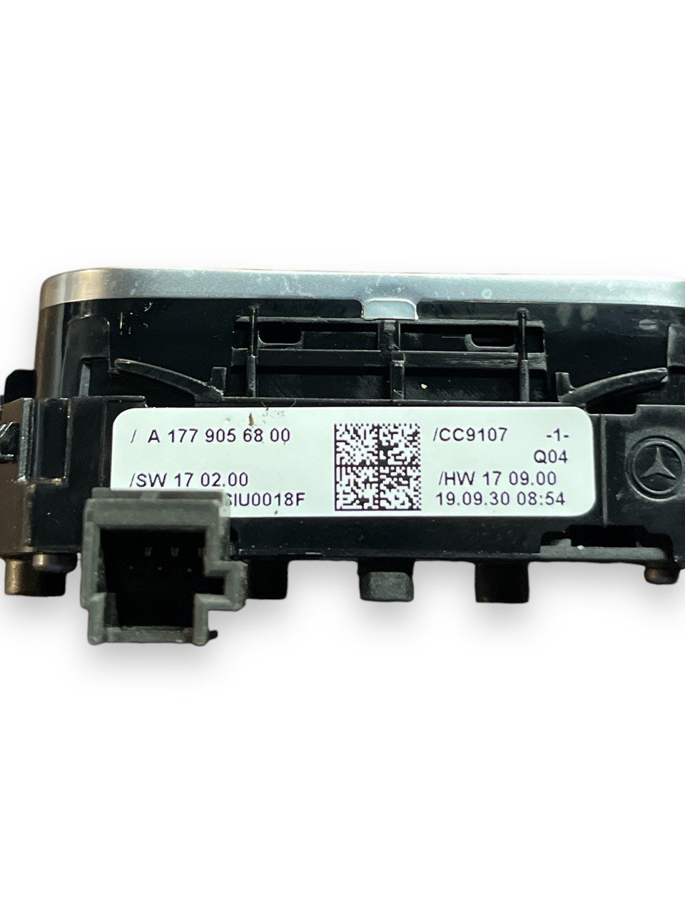 Interruttore / pulsante Mercedes Benz Classe A W177 (2018 > )cod.A1779056800 riscaldamento sedile anteriore destro - F&P CRASH SRLS - Ricambi Usati
