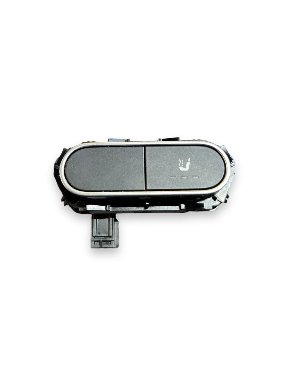 Interruttore / pulsante Mercedes Benz Classe A W177 (2018 > )cod.A1779056800 riscaldamento sedile anteriore destro - F&P CRASH SRLS - Ricambi Usati
