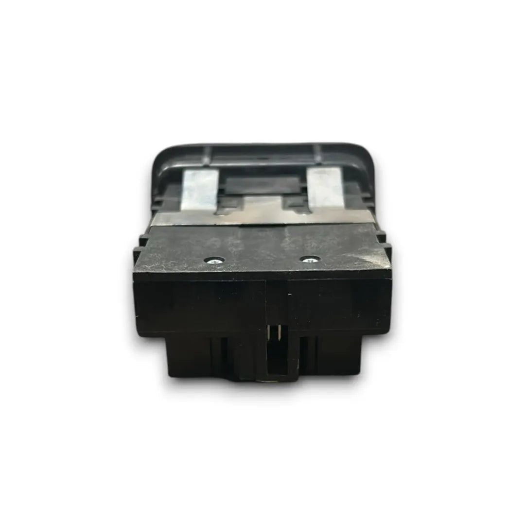 Dettaglio Pulsante freno a mano elettrico Mercedes-Benz Classe B T246 2011–2019 OEM A24690504519107 - foto 2