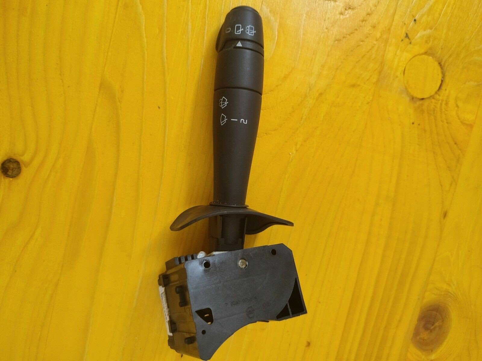 WINDSHIELD WIPER SWITCH DACIA LOGAN 2004-2012 1.6 Benz DX S8200792587 - F&P CRASH SRLS - Used Parts