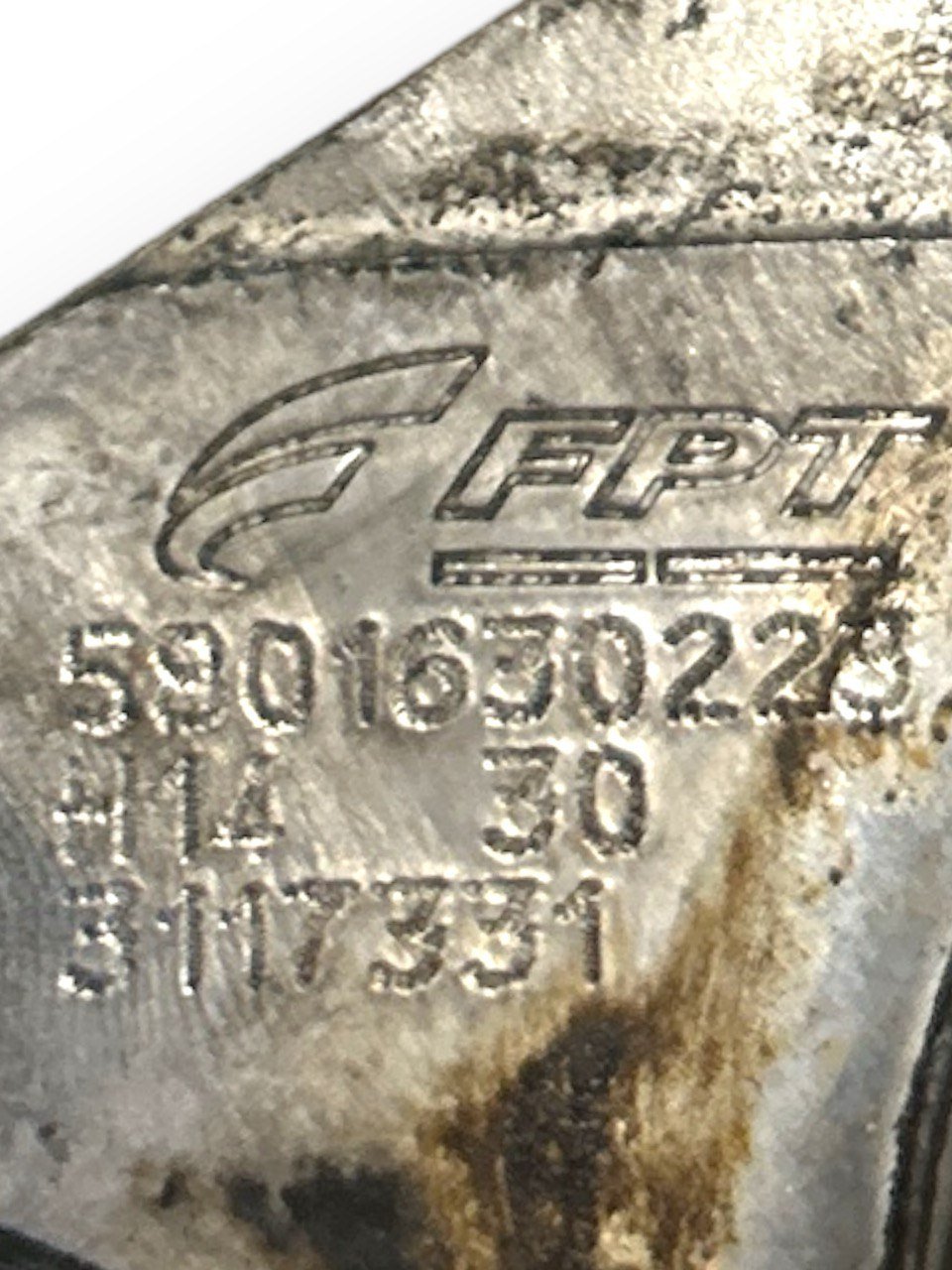 Iveco Daily 2.3 Diesel (1999 > 2006) cod.5801630223 Radiatore / Refrigeratore Olio - F&P CRASH SRLS - Ricambi Usati
