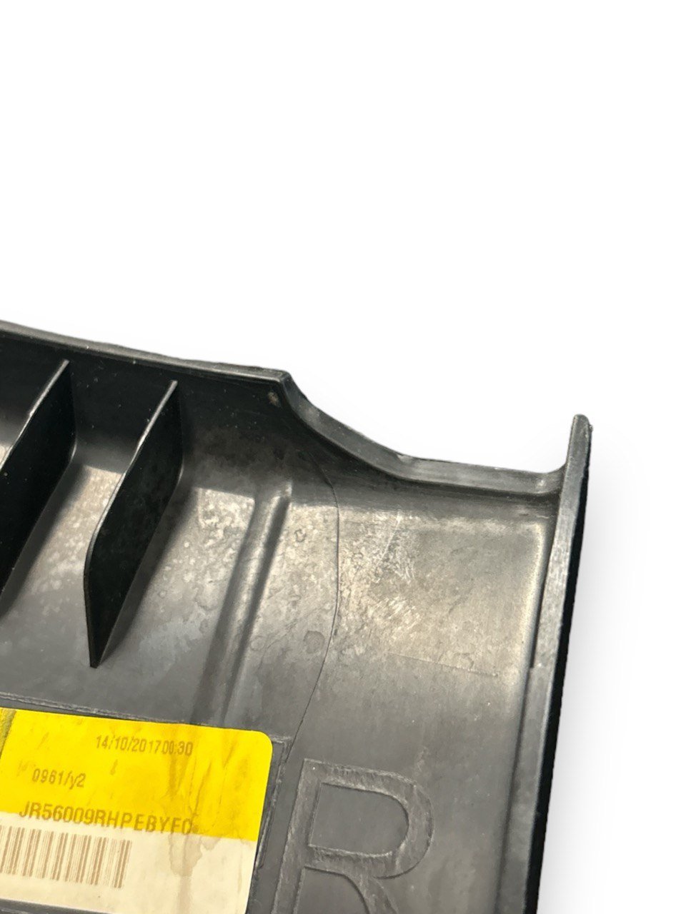 Jaguar F - Pace (2016 > ) cod . J8A213244A Rivestimento Soglia Porta Posteriore Destro - F&P CRASH SRLS - Ricambi Usati