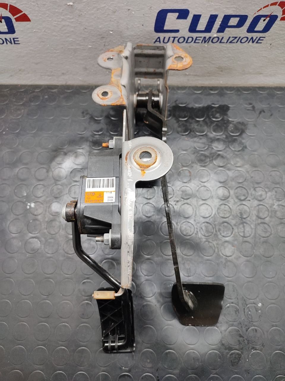 Kit Pedaliera (Acceleratore+Freno) Renault Kangoo (Restyling 2013) Cod:8200436878 - F&P CRASH SRLS - Ricambi Usati