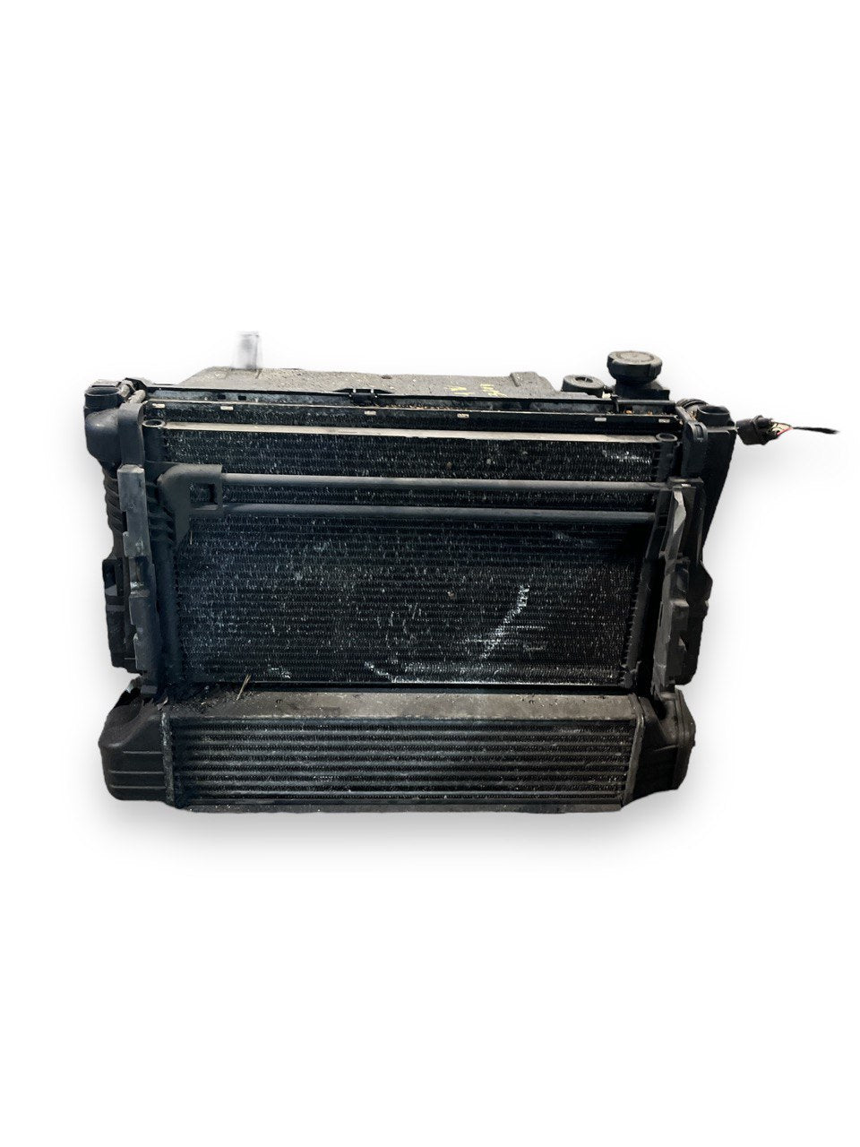 kit radiatore con elettro ventola + intercooler Bmw E46 2.0 diesel (1998 - 2005) - F&P CRASH SRLS - Ricambi Usati