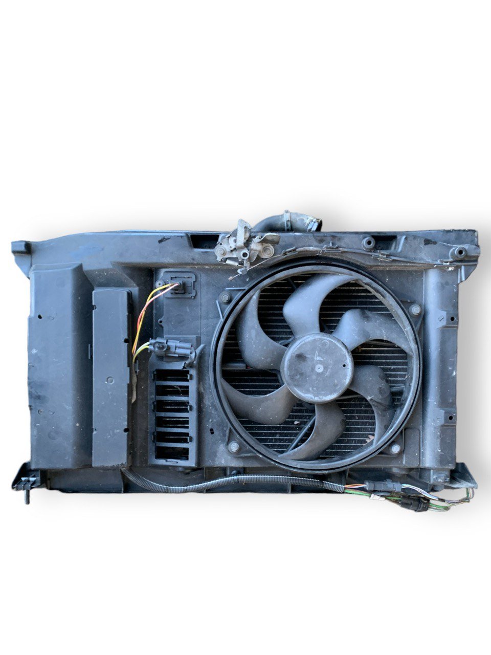 Kit Radiatore con ventola Peugeot 307 2.0 Diesel (2005) cod.9634009380 - F&amp;P CRASH SRLS - Ricambi Usati