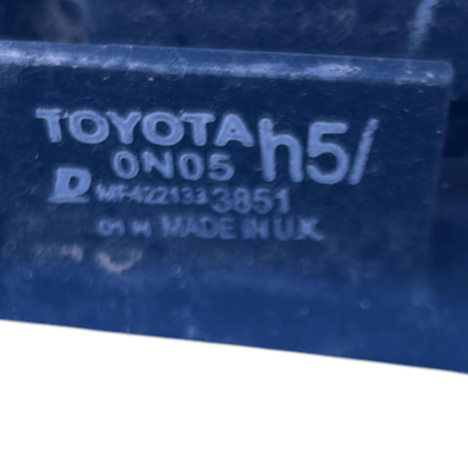 Kit Radiatori + Elettroventola Toyota Auris II (E180) 1.8 Hybrid (2012 > 2018) cod.422133 - 3851 cod.JD127000 - 0930 cod.88460 - 0D060 cod.422750 - 7060 - F&P CRASH SRLS - Ricambi Usati