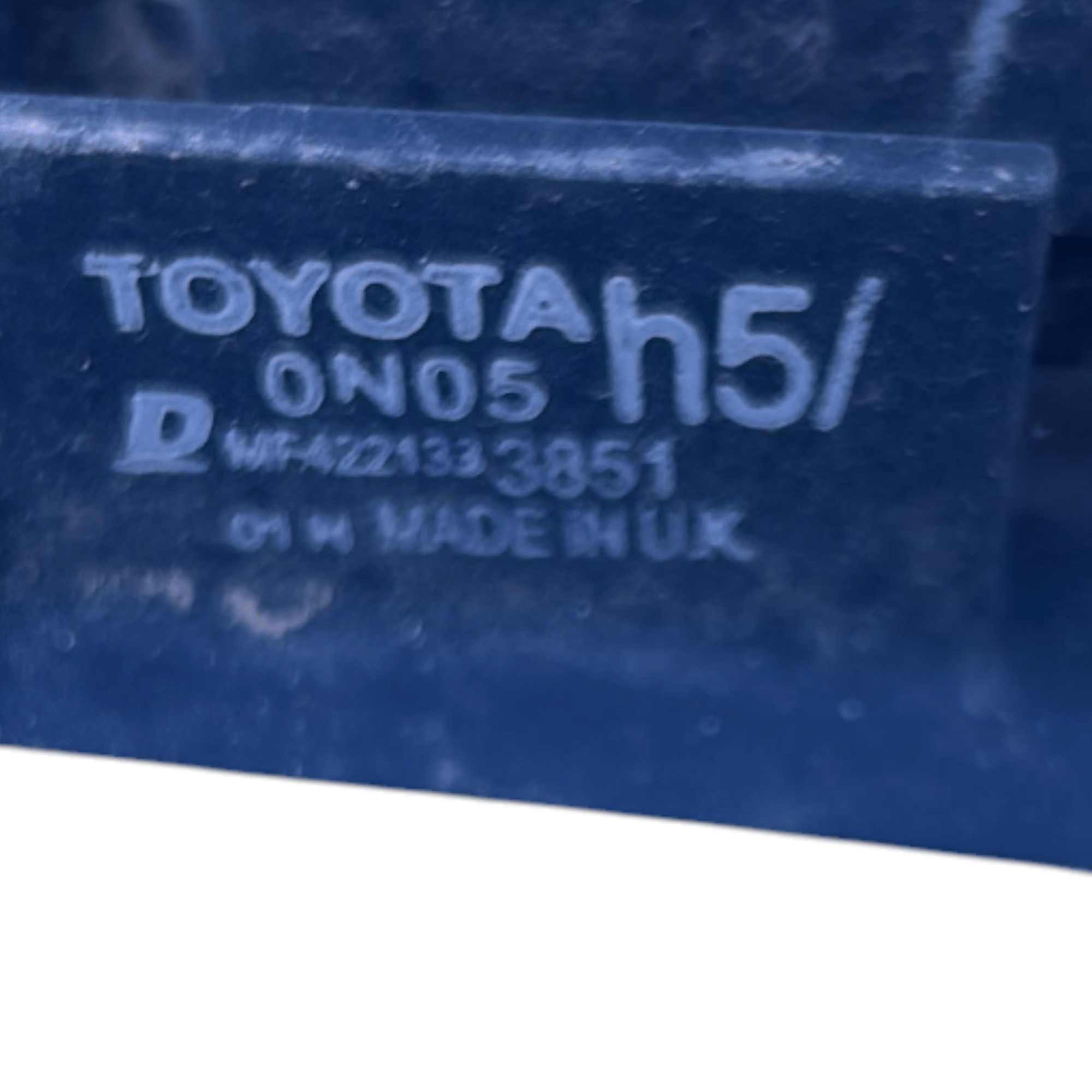 Kit Radiatori + Elettroventola Toyota Auris II (E180) 1.8 Hybrid (2012 > 2018) cod.422133 - 3851 cod.JD127000 - 0930 cod.88460 - 0D060 cod.422750 - 7060 - F&P CRASH SRLS - Ricambi Usati