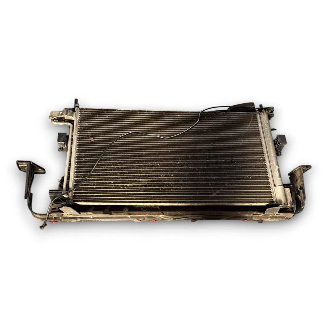 Kit radiatori Ford C-Max 2010–2015 - F&P CRASH SRL - Ricambi Usati