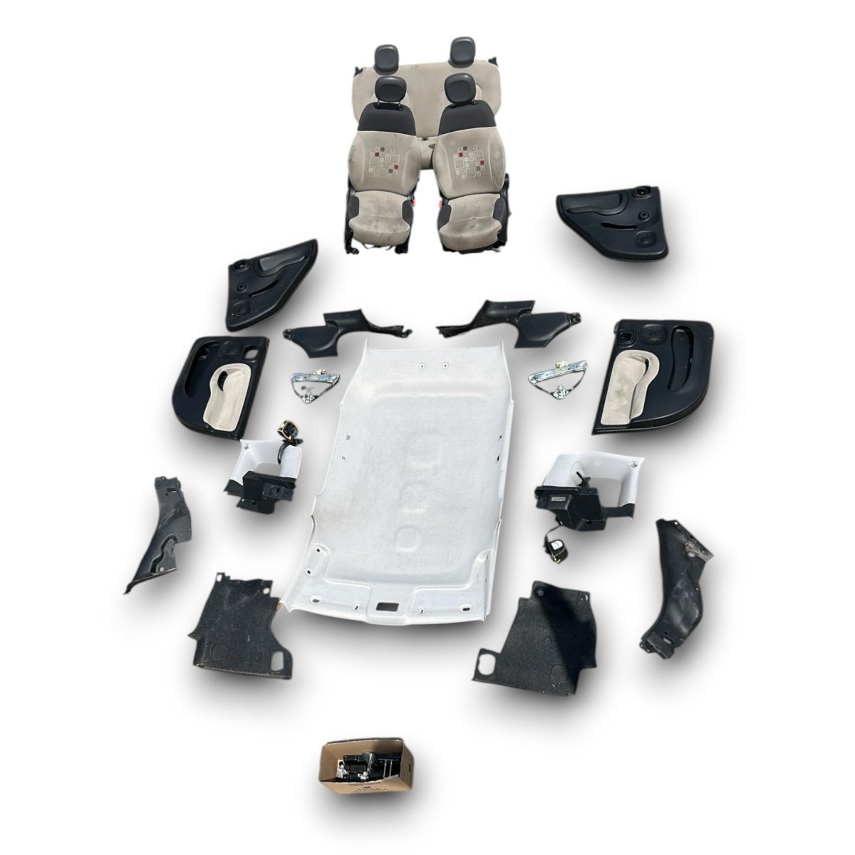 Transformation Kit From Fiat Panda (312) VAN to Fiat Panda (312) (2012 > ) - F&P CRASH SRLS - Used Parts
