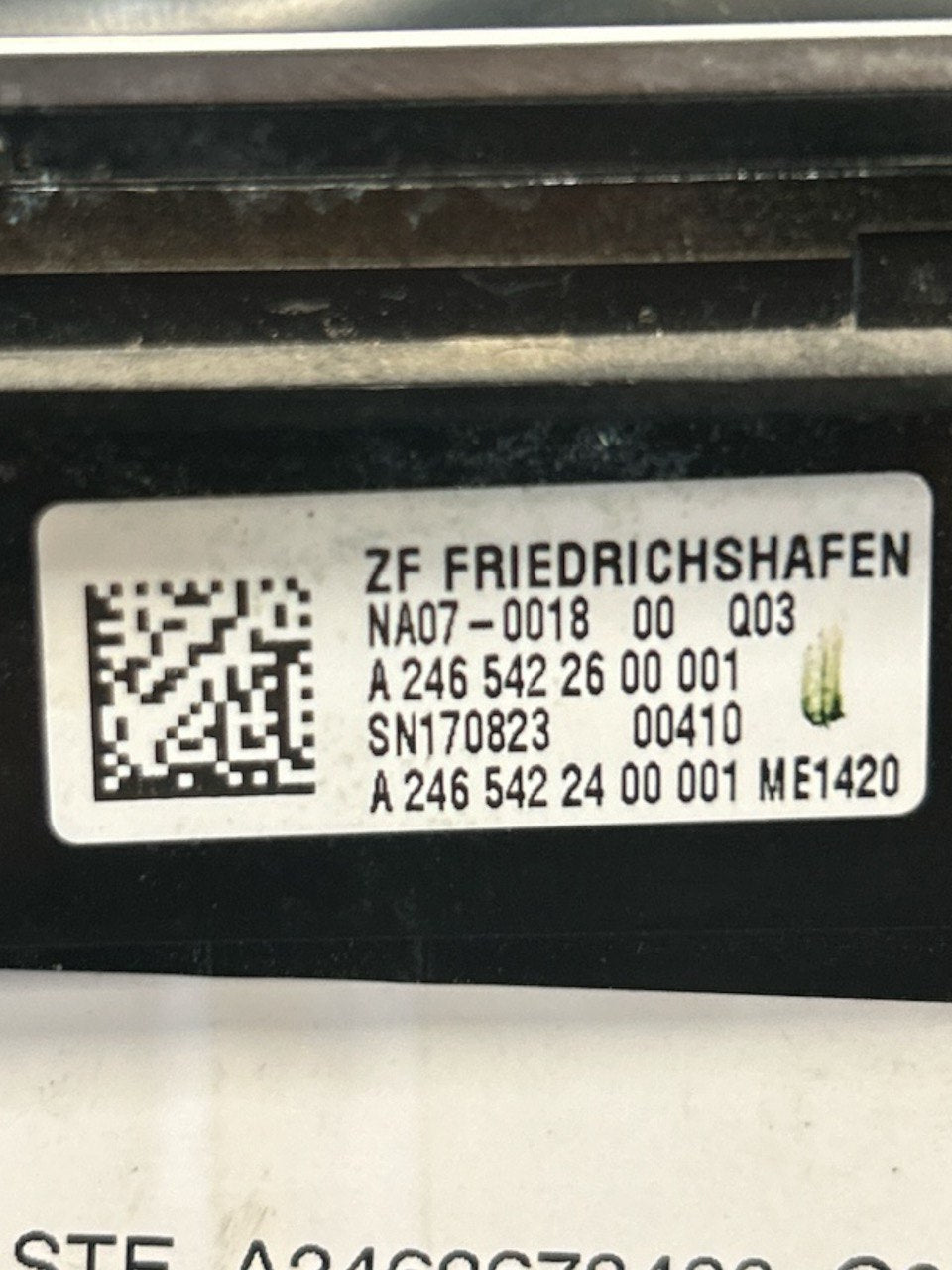 Automatic Gear Shift Mercedes Benz Class A (W176) (2012 > 2018) cod.A2465422600 - F&P CRASH SRLS - Used Parts