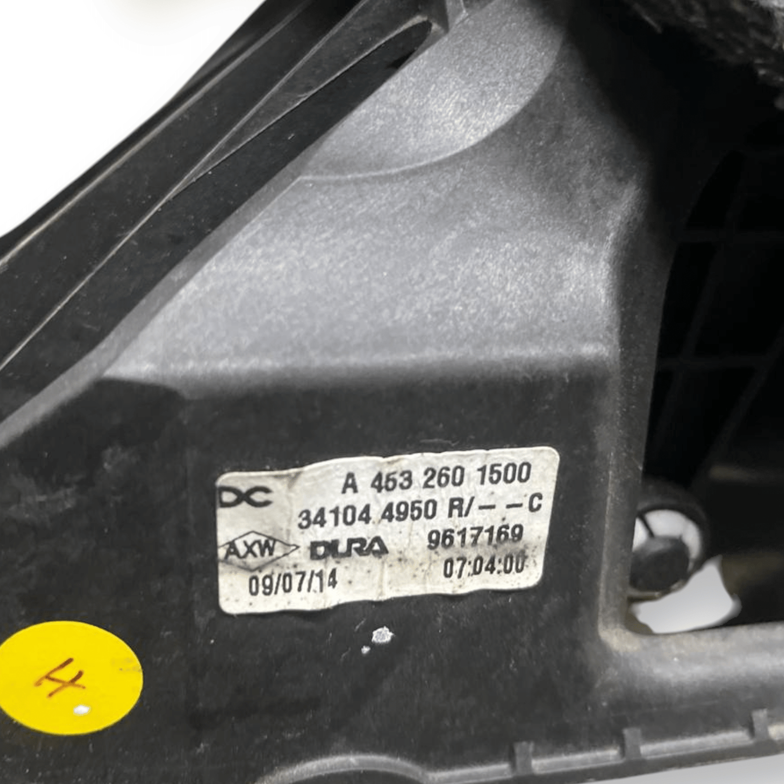 Manual Gear Lever Renault Twingo III 1.0 Petrol (2014 to 2024) code: A4532601500 - F&P CRASH SRLS - Used Spare Parts