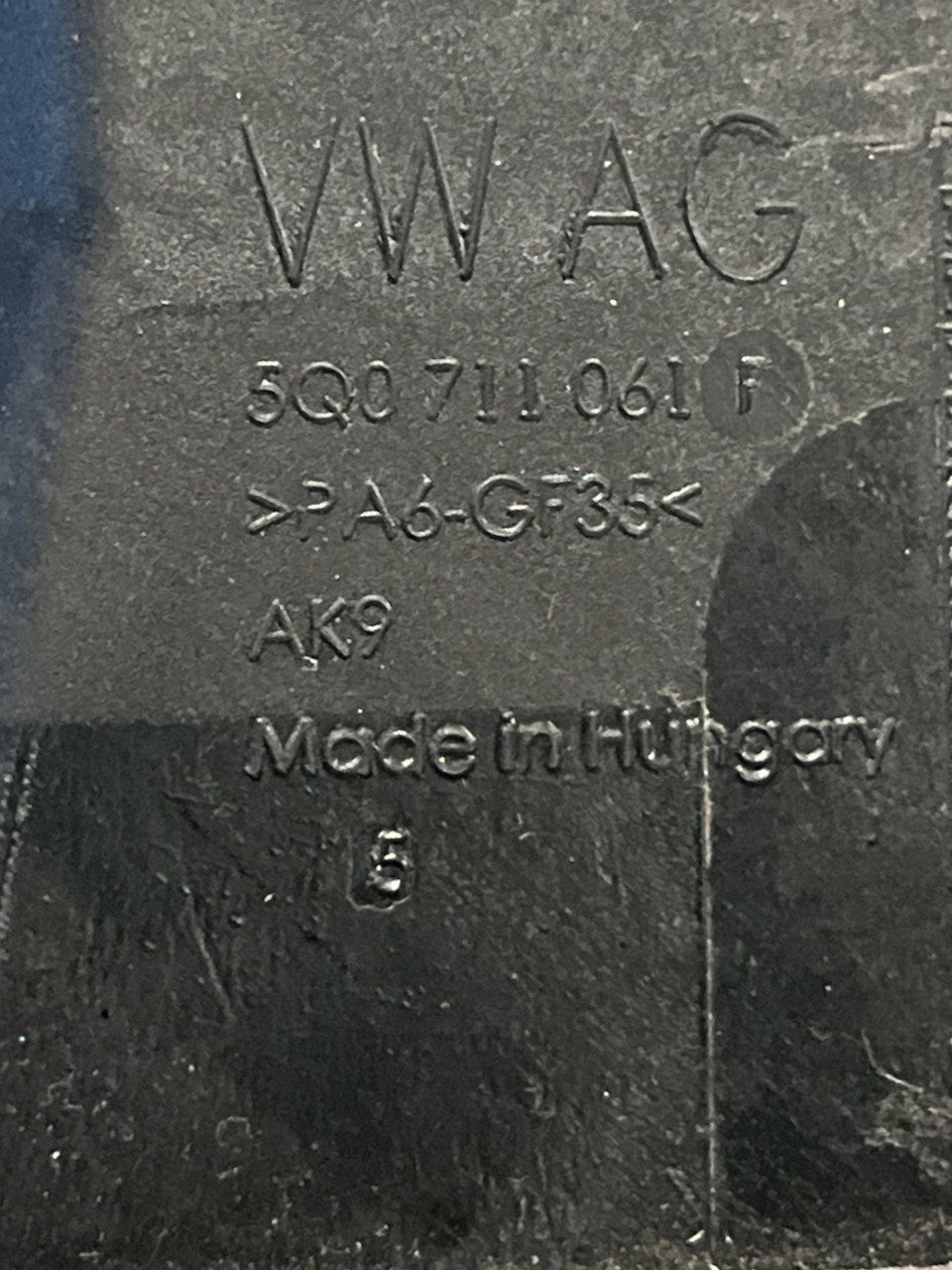 Leva Del Cambio Volkswagen / golf VII / Polo aw1 / seat ibiza / skoda kamiq cod.5Q0711061F (2012 - 2019) - F&P CRASH SRLS - Ricambi Usati