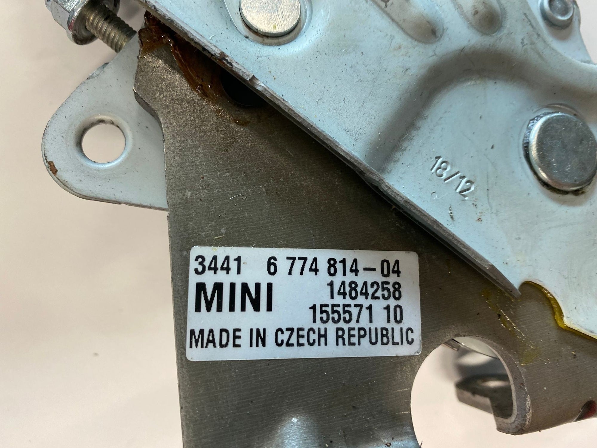 Leva freno a mano Mini r56 (2012) cod:3441677481404 - F&P CRASH SRLS - Ricambi Usati