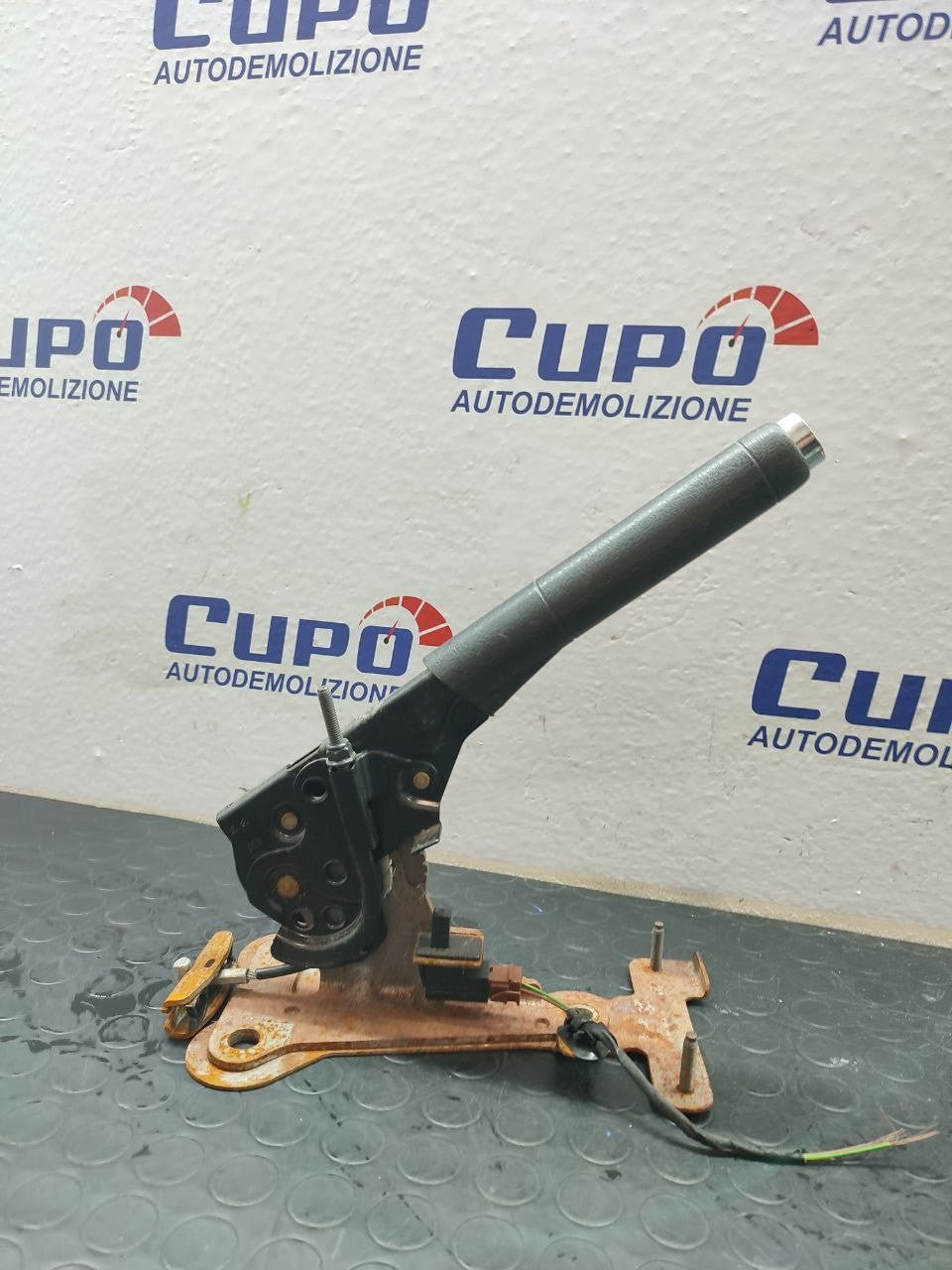 Parking lever / Handbrake PEUGEOT 207 1.6 (2011) code: 9683407680 - F&P CRASH SRLS - Used Parts