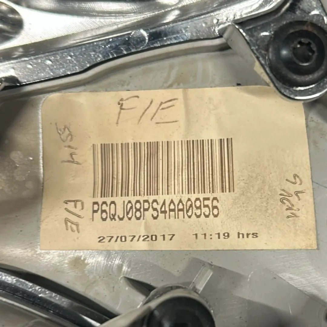 Dettaglio Plafoniera anteriore di cortesia Jeep Compass II 2017–2021 OEM K5XW12PS4AC - foto 3