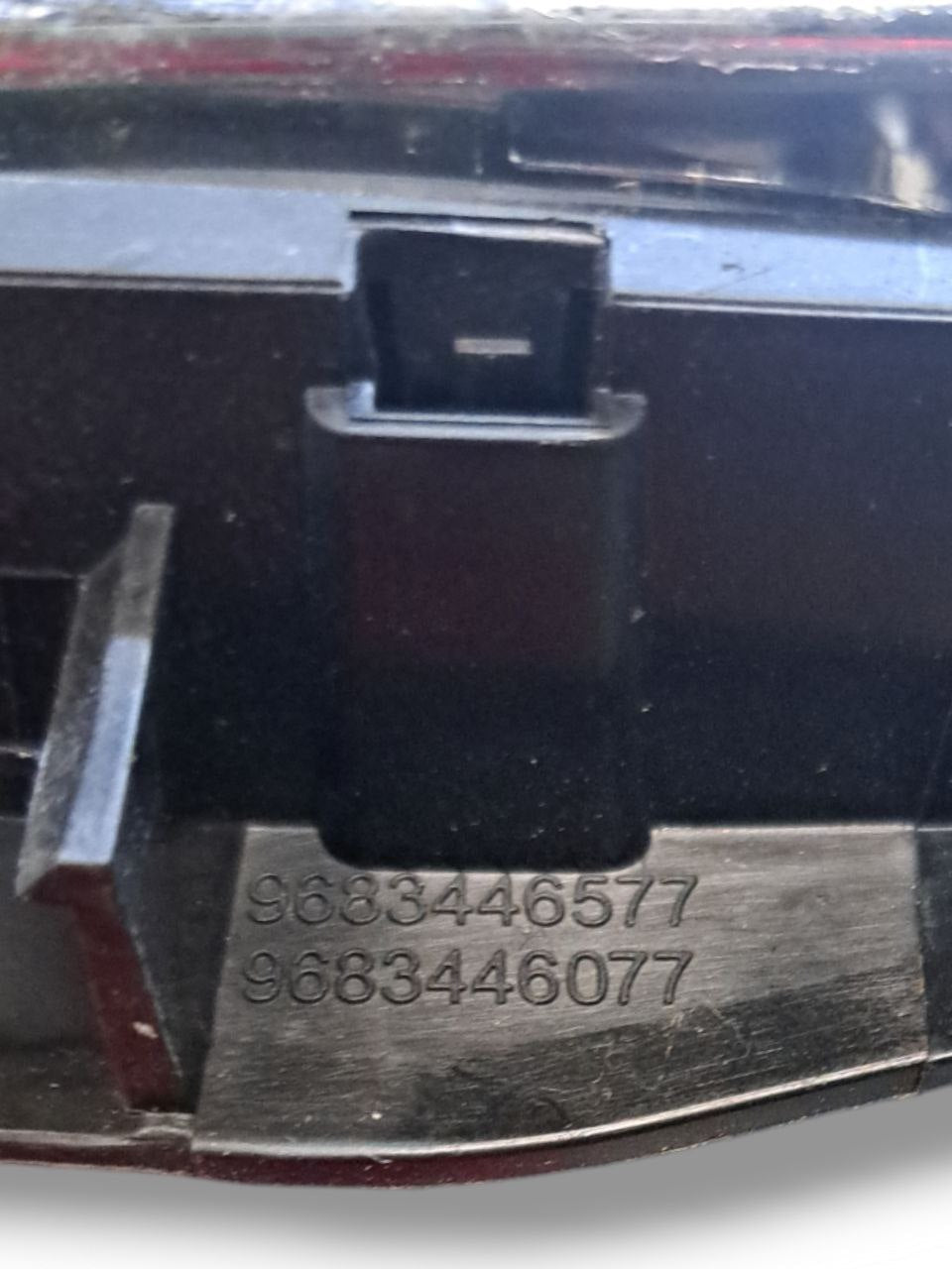 Front/Rear right internal handle Peugeot 5008 (2013) COD:9683446577 - F&P CRASH SRLS - Used Parts