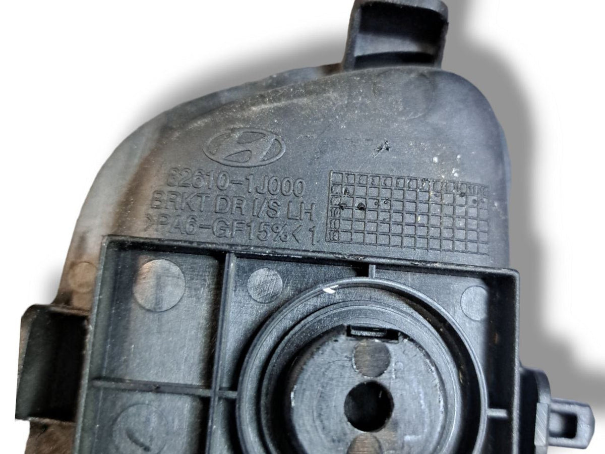 Front/Rear Left Interior Handle Hyundai I20 (2008 - 2014) COD:82610-1J000 - F&P CRASH SRLS - Used Parts