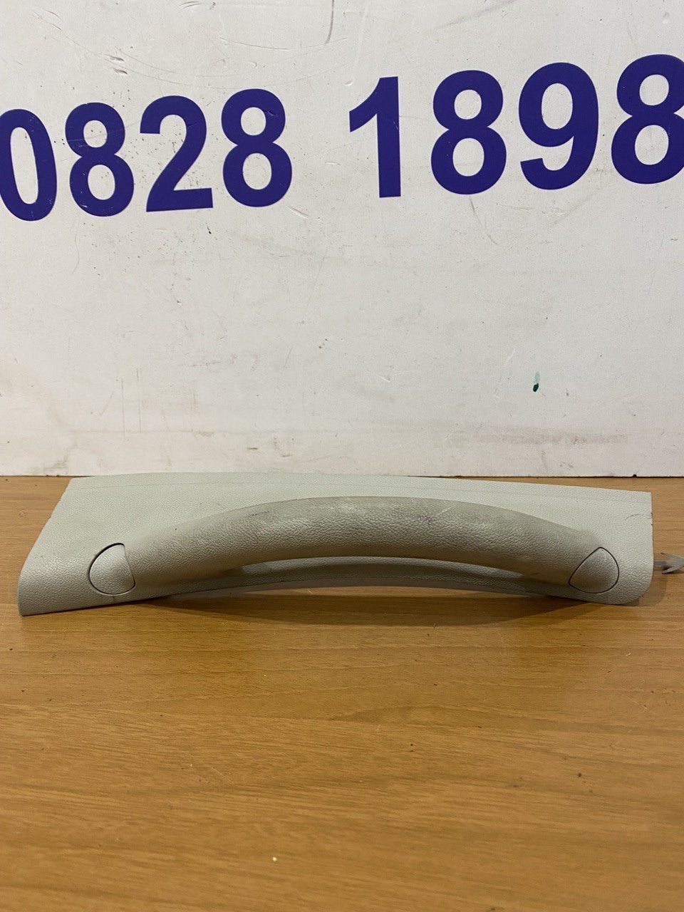 maniglia porta scorrevole post sx chrysler voyager 2009 2014 F1028F4501 - F&P CRASH SRLS - Ricambi Usati