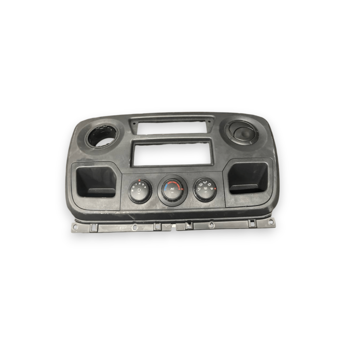 Mascherina Autoradio + Comandi Clima Renault Master III (2010 al 2024) cod: 682600025R - F&P CRASH SRLS - Ricambi Usati