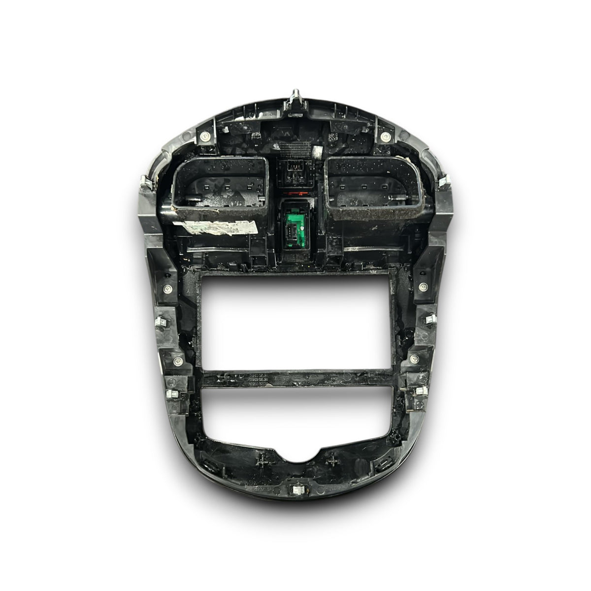 Nissan Pulsar Radio Mask code.682603ZL2A (2014 > 2018) + Air Vents + 4 Turn Signal Button - F&P CRASH SRLS - Used Parts