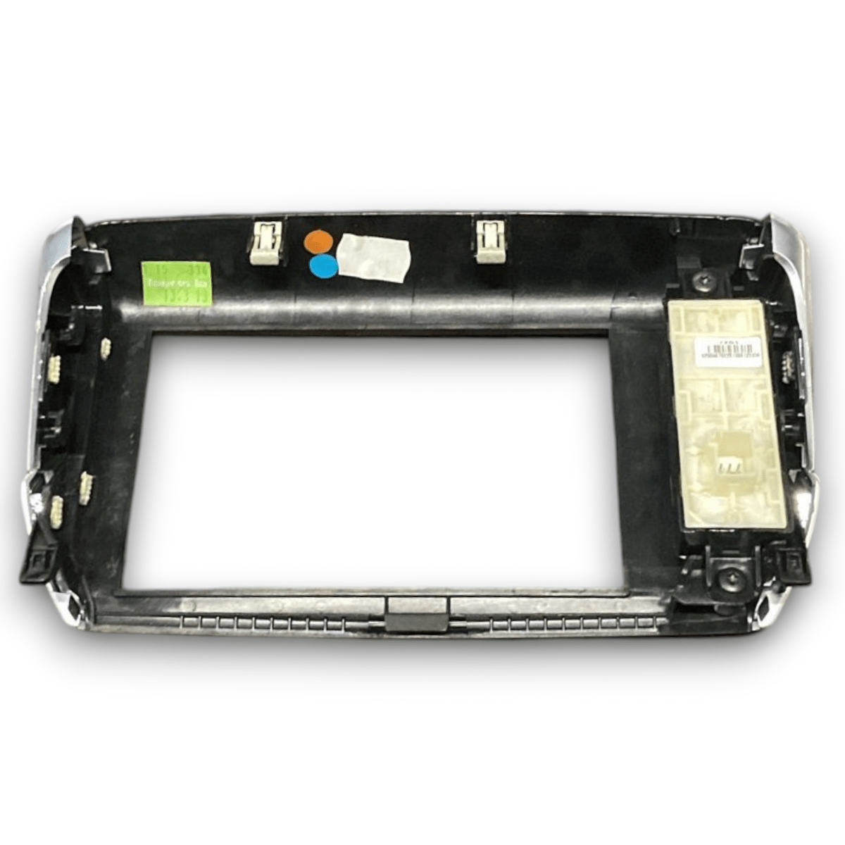 Mascherina autoradio Peugeot 208 cod . 9673861377 (2012 > 2012) - F&P CRASH SRL - Ricambi Usati