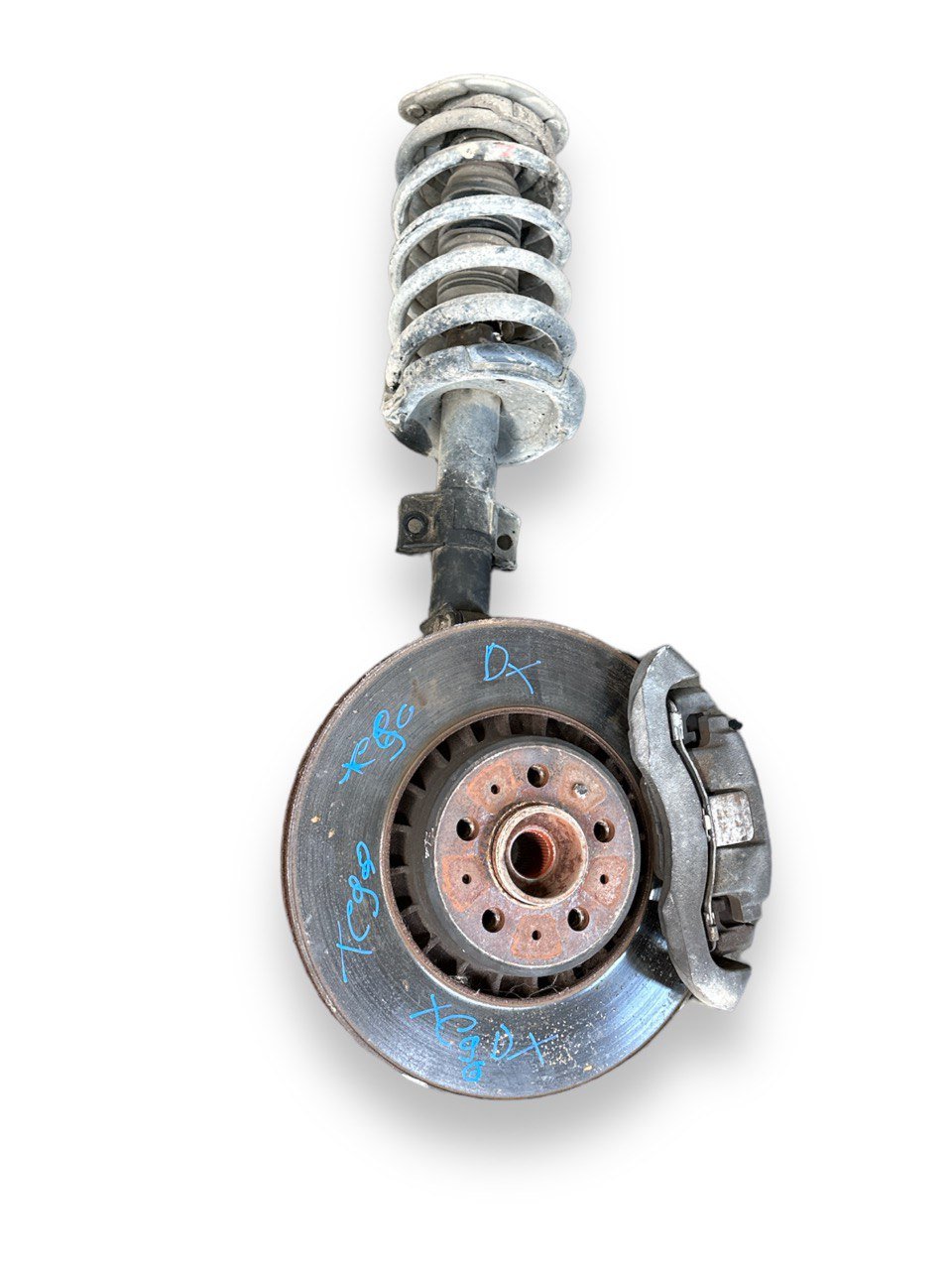 Massa Meccanica Anteriore Destra Dx Volvo XC90 2.4 AWD Diesel (2010) - F&P CRASH SRLS - Ricambi Usati