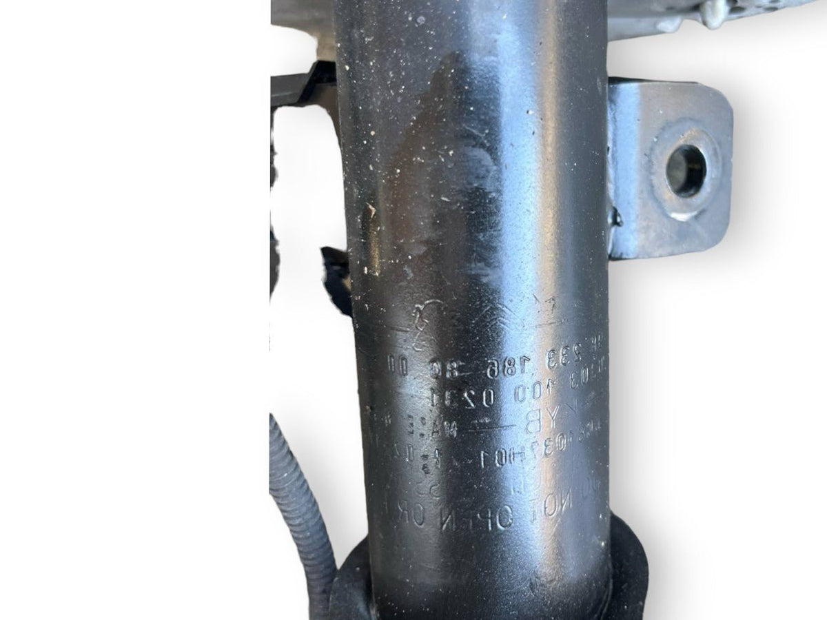 LEFT FRONT MECHANICAL ASSEMBLY PEUGEOT 308 1.5 DIESEL (2013 TO 2021) Code: 9823318680 - F&P CRASH SRLS - Used Spare Parts