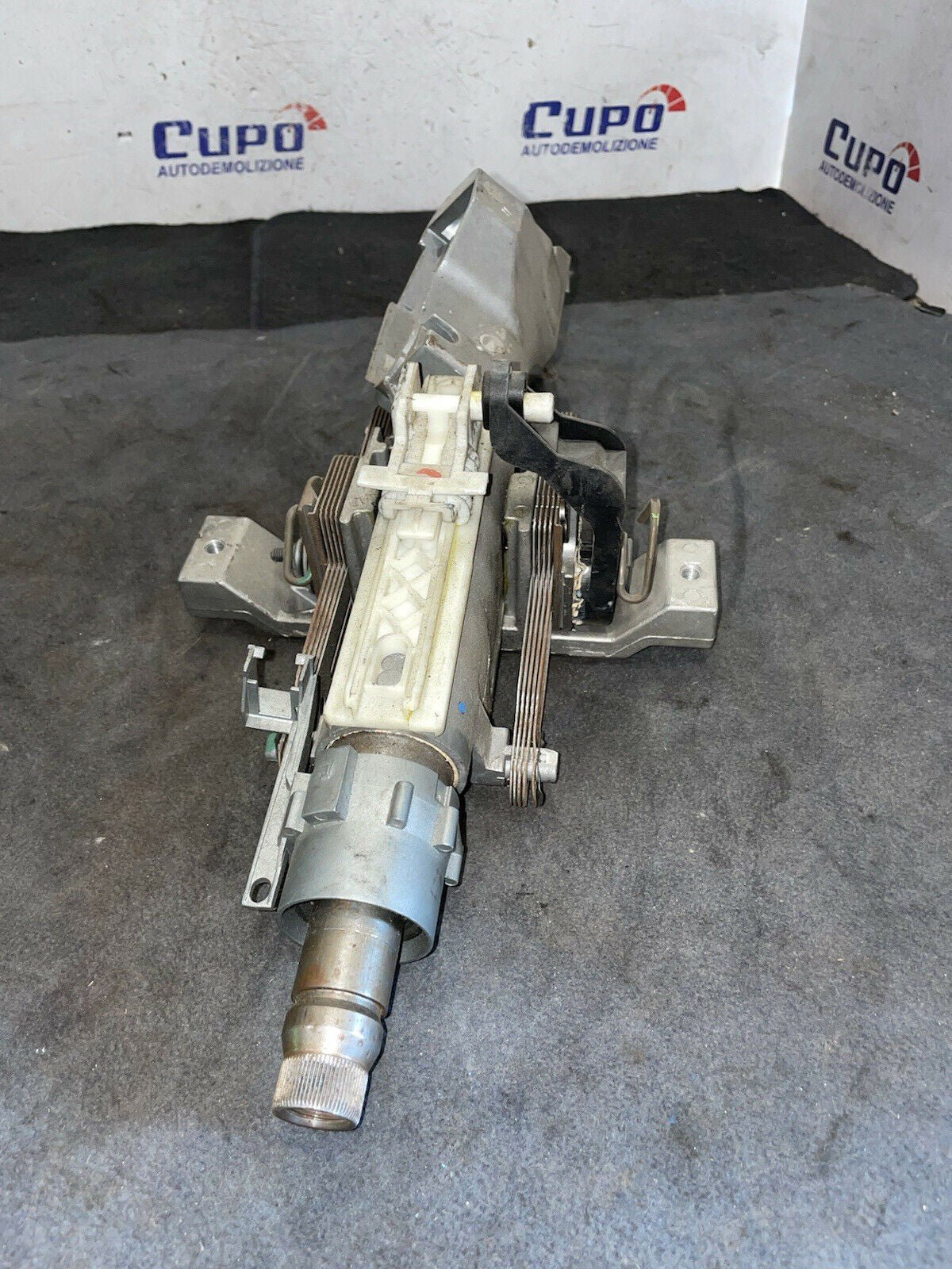 Mercedes E-Class W211 Adjustable Steering Column 211462143 - F&P CRASH SRLS - Used Parts