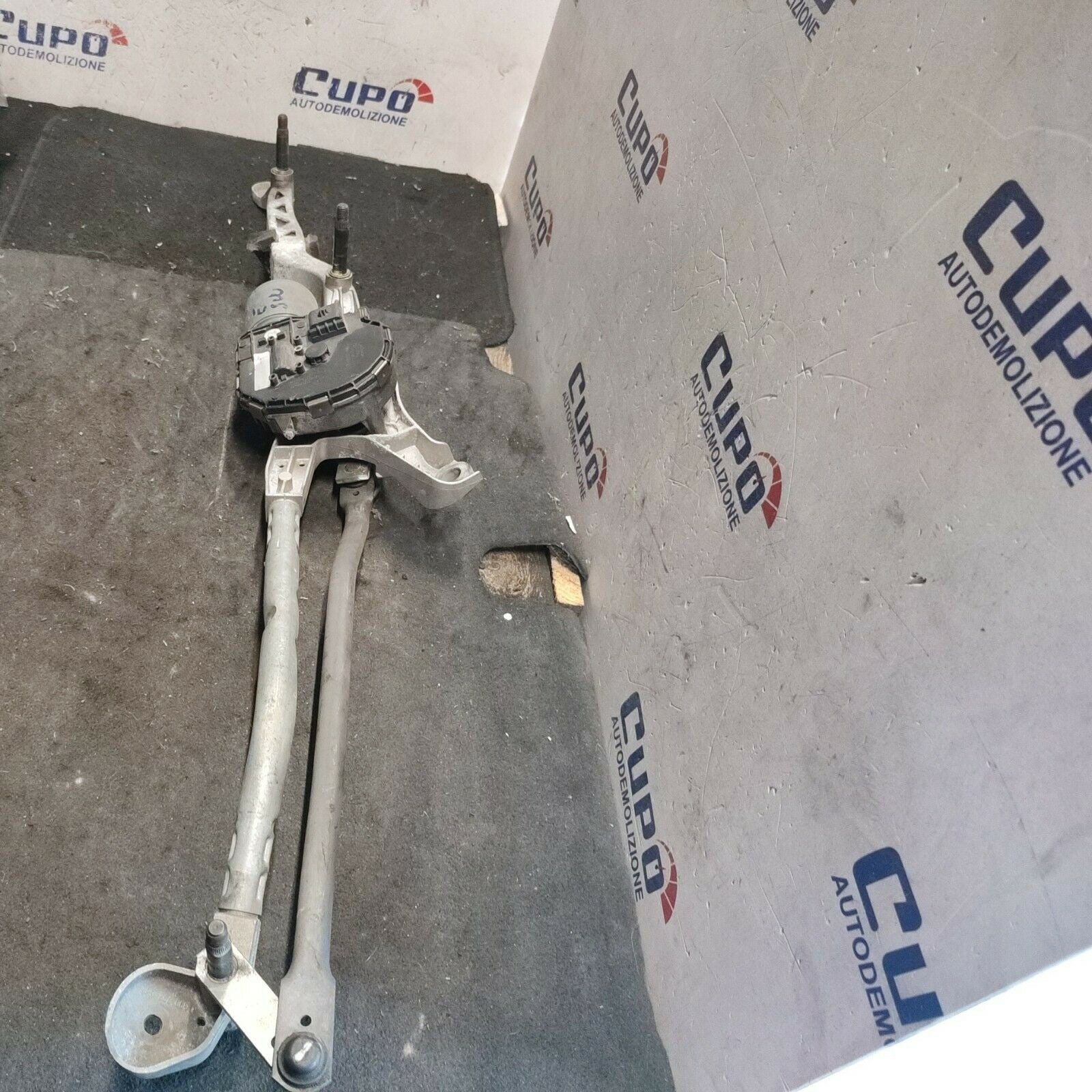 MERCEDES E class (W212) WINDSHIELD WIPER MOTOR MECHANISM WITH TANDEM 1397220667 - F&P CRASH SRLS - Used Parts
