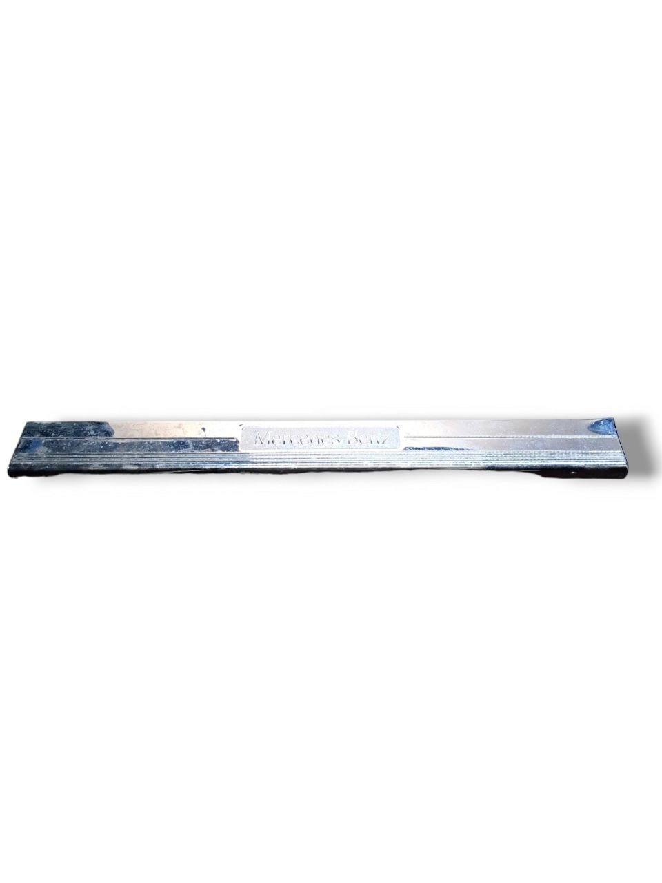 Left Front Scuff Plate Trim Mercedes - Benz CLS (W219 - 2008) COD:A2196800135 - F&P CRASH SRLS - Used Parts