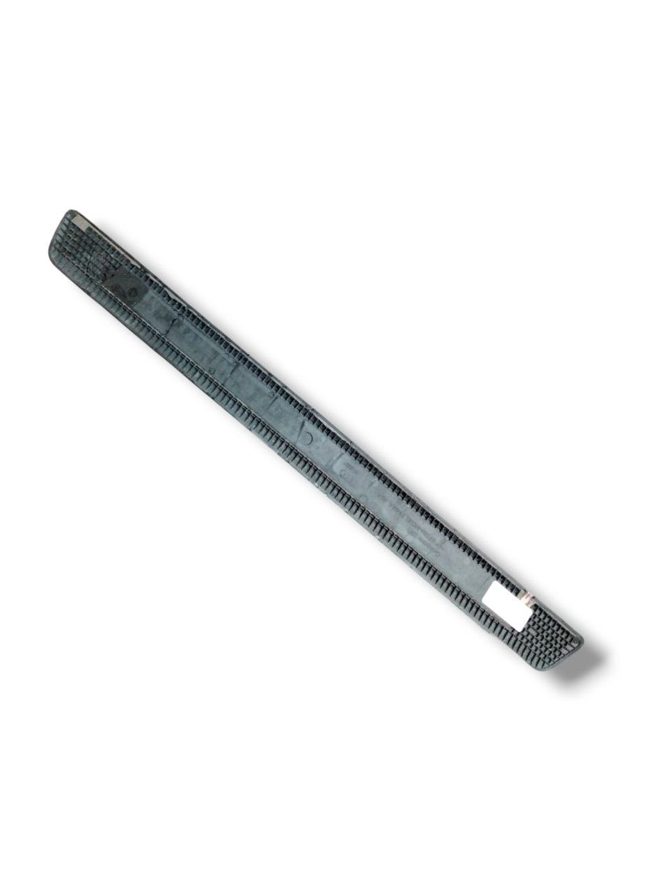 Modanatura / Battitacco Lato Destro dx Anteriore Audi A3 8V RS3 (2011-2020) cod.8V4947418C - F&P CRASH SRLS - Ricambi Usati