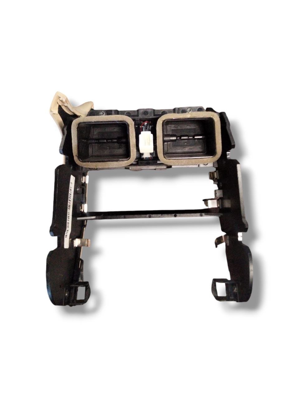 Modanatura bocchette d'aria console centrale Bmw F01 / F02 (2008 - 2015)cod.9118240 - F&P CRASH SRLS - Ricambi Usati