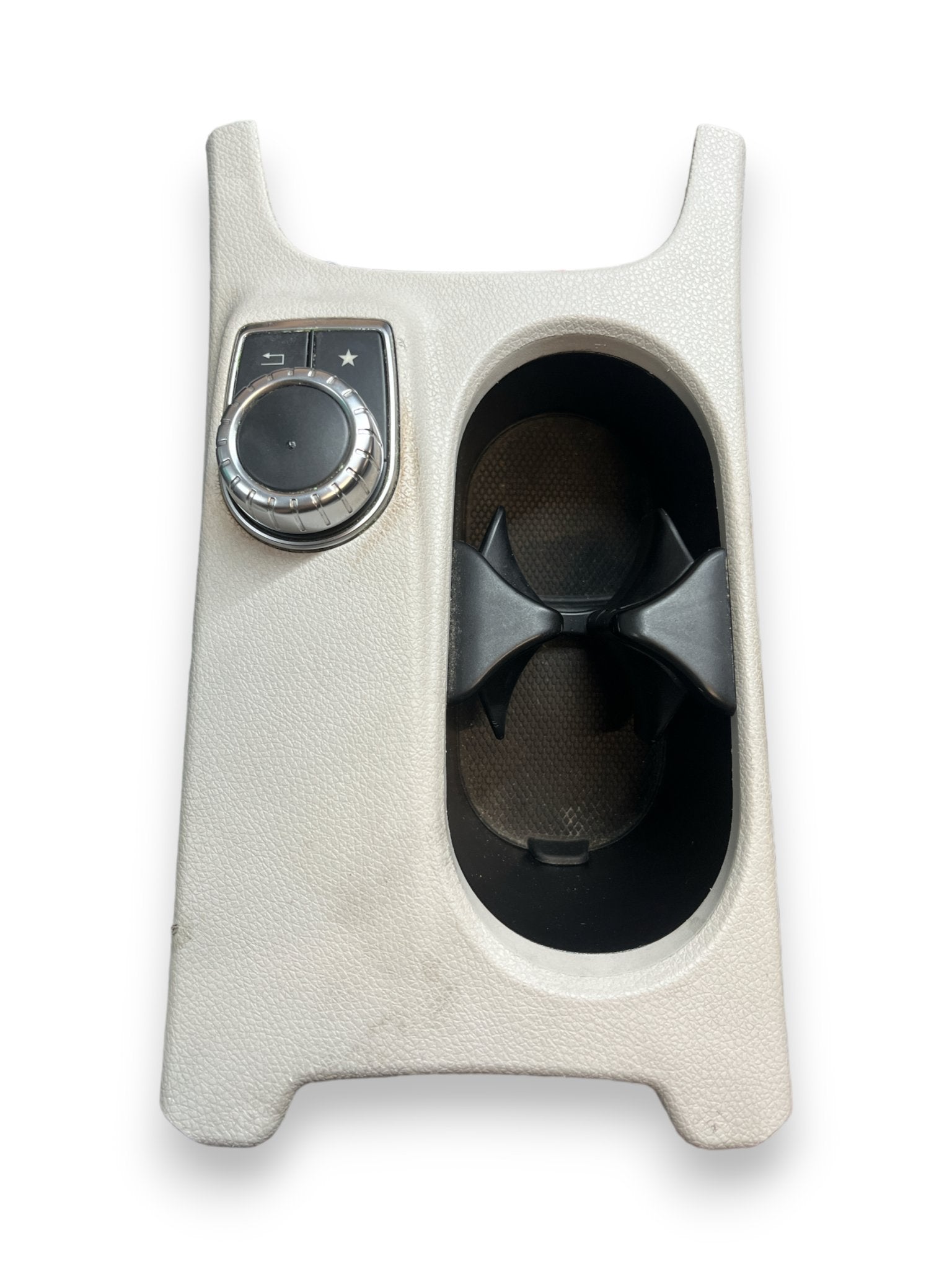 Modanatura Centrale Comandi Navigatore Portabicchieri Mercedes - Benz Classe B ( W246 - 2017 ) cod : 05246101028 - F&P CRASH SRLS - Ricambi Usati