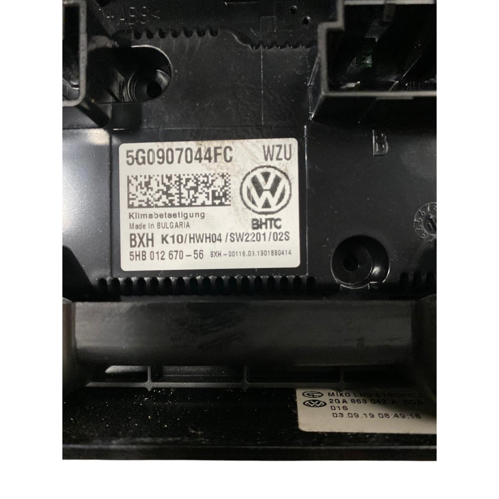 Modanatura + comandi clima T - Roc (2017>) Cod: 5G0907044FC - F&P CRASH SRLS - Ricambi Usati