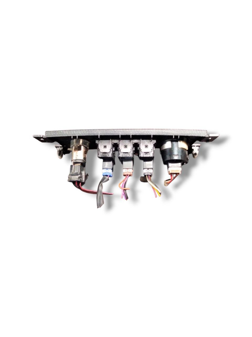 Modanatura comandi multifunzione cruscotto Renault Koleos ( 2007 - 2016) cod.682607642R - F&P CRASH SRLS - Ricambi Usati
