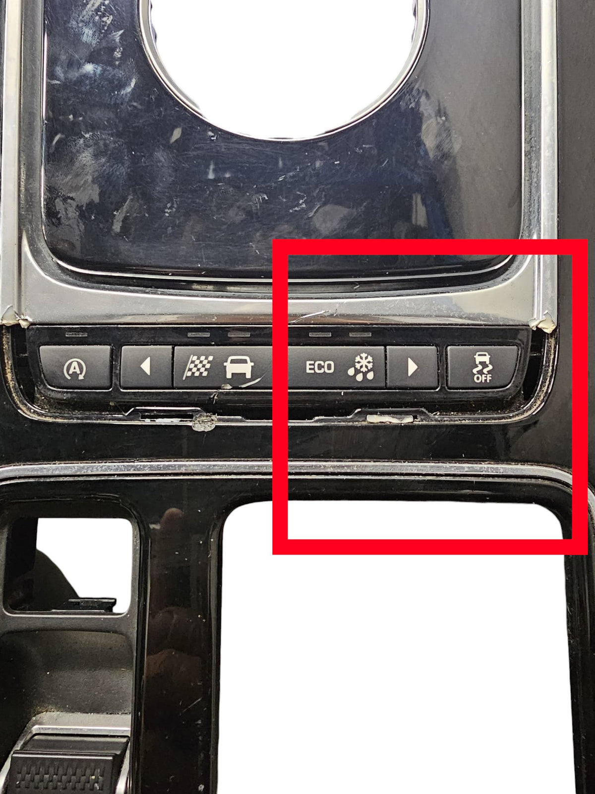 Modanatura Console Centrale Jaguar F - Pace (2016 - >) Cod:GX73044L49 - F&P CRASH SRLS - Ricambi Usati