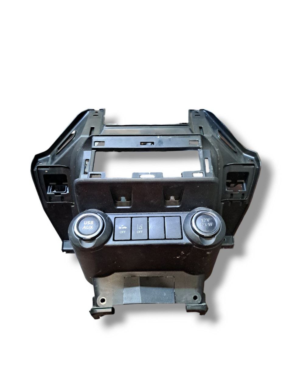 Modanatura Console centrale + prese aria 12V + presa USB / AUX Suzuki Ignis (2017) COD:73825-62R0 - F&P CRASH SRLS - Ricambi Usati