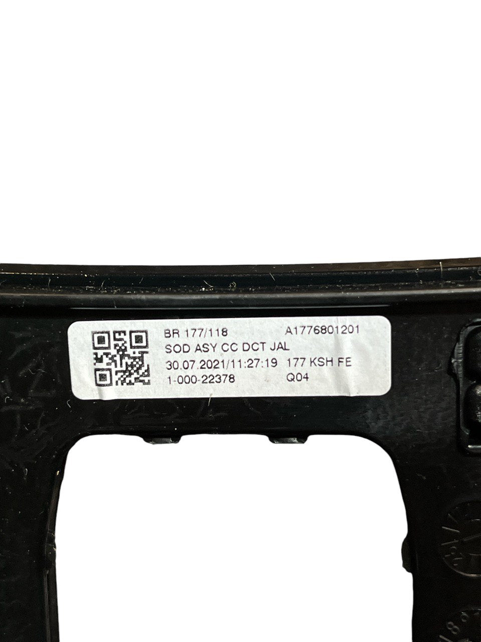 Modanatura Console / Tunnel Centrale Mercedes - Benz Classe a W177 cod.A1776801201 ( 2018 > ) - F&P CRASH SRLS - Ricambi Usati