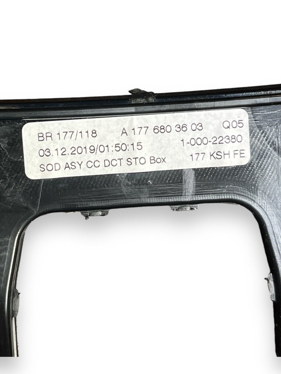 Modanatura Console / Tunnel Centrale Mercedes - Benz Classe A W177 cod.A1776803603 (2018>) - F&P CRASH SRLS - Ricambi Usati