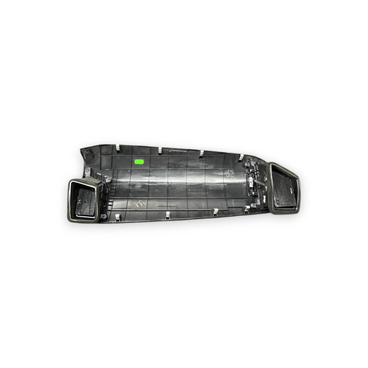 Central Dashboard Molding + Air Vents Kia Sportage SL (2010 to 2016) code:84795 - 3U010 - F&P CRASH SRLS - Used Parts