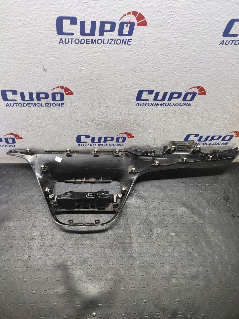 Dashboard Molding Peugeot 208 (2013) Code: 96 738 300 77 TR - F&P CRASH SRLS - Used Parts