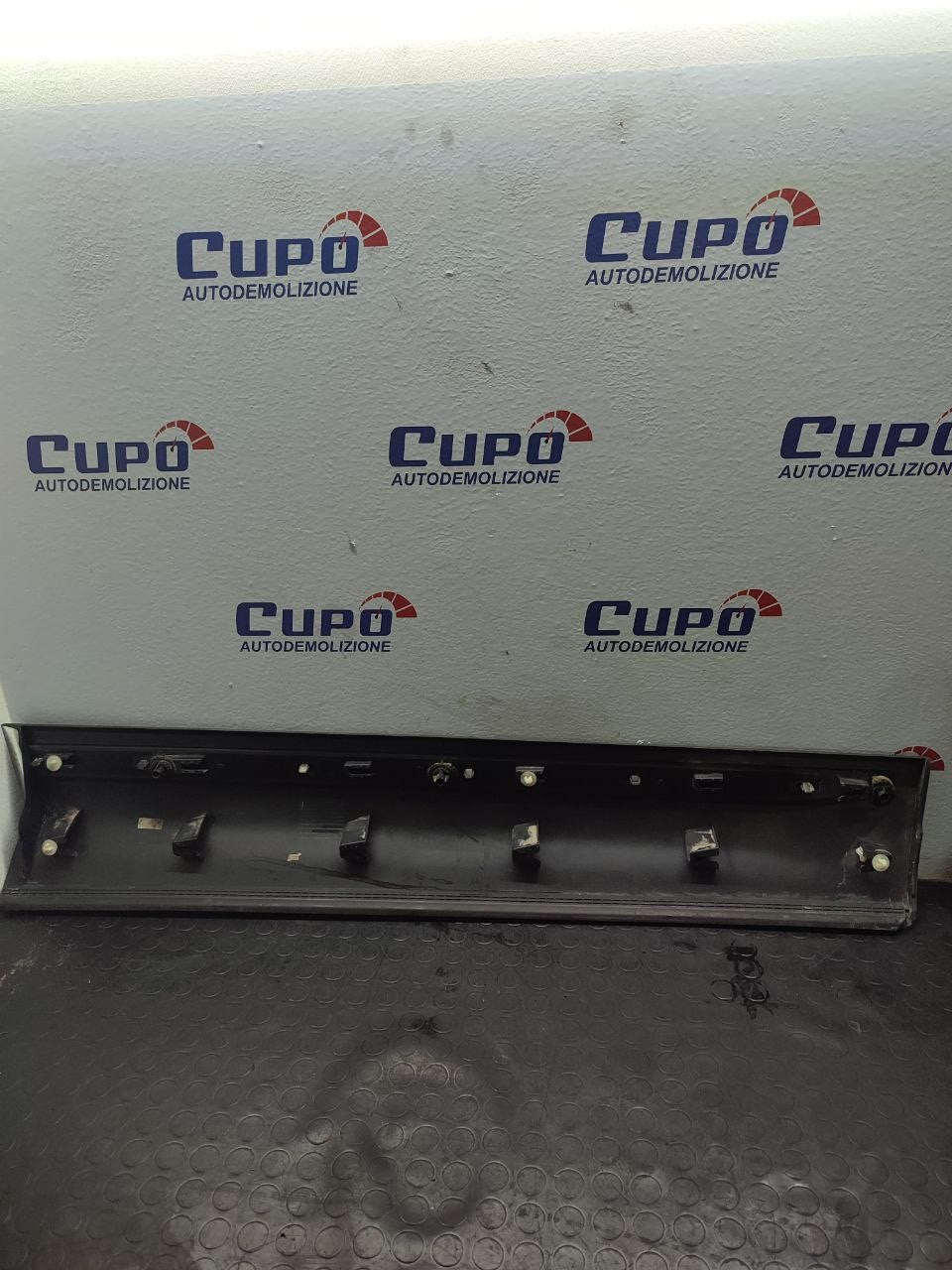 Modanatura Esterna Anteriore Destra LAND ROVER / RANGE ROVER EVOQUE (2012) Cod:BJ32-21065 BH - F&P CRASH SRLS - Ricambi Usati