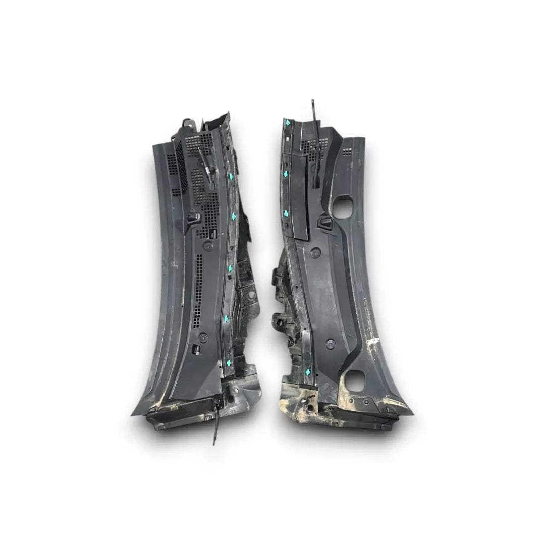 Dettaglio Modanatura gocciolatoio Mazda 2 3ª Serie 2014–2020 cod. DA6C507R1 - foto 2