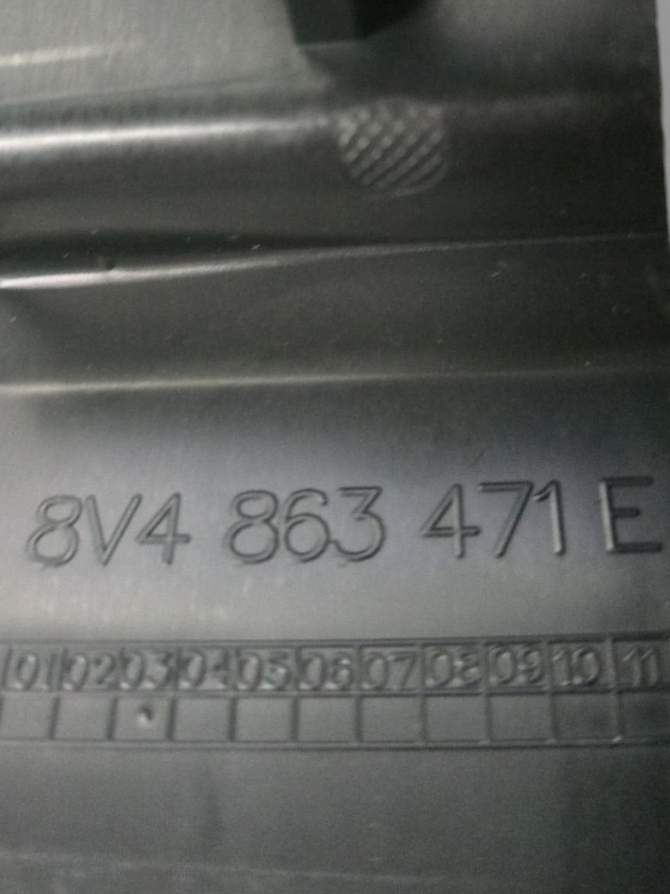 Modanatura Interna Batticofano Audi A3 8V (2012 - 2020) Cod : 8V4863471E - F&P CRASH SRLS - Ricambi Usati