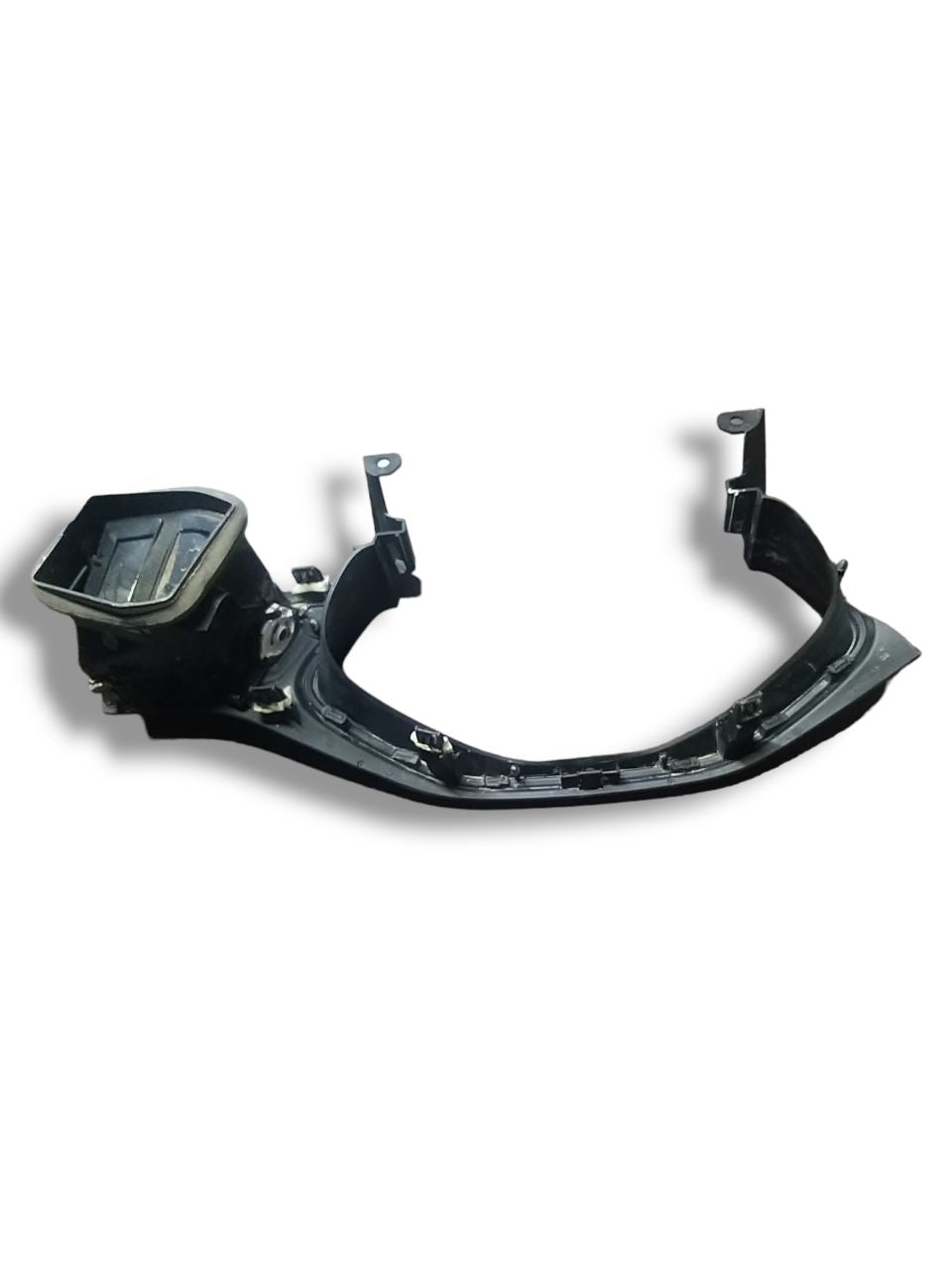 Modanatura Interna Cruscotto Ford Focus ( 2022 ) Cod : JC7B-A044D70-A / JX7B-A047A04-A-PIA-01 - F&P CRASH SRLS - Ricambi Usati